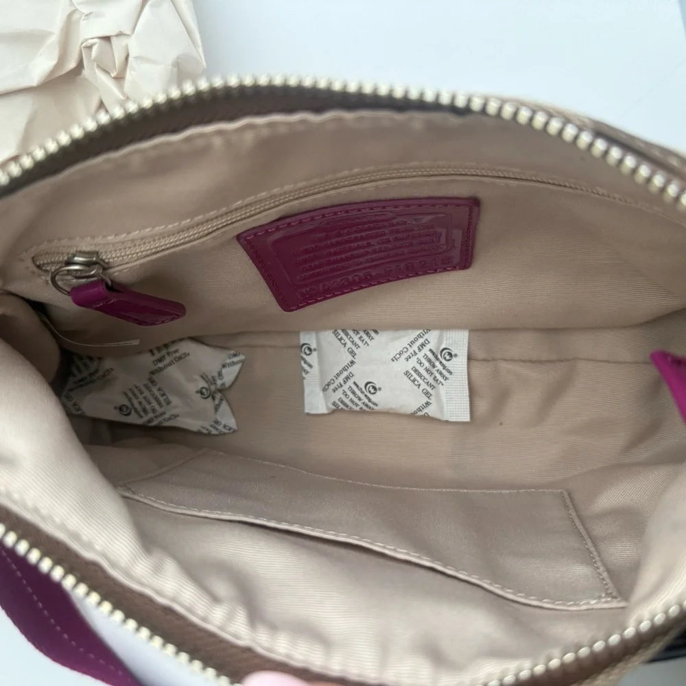 Coach Signature Hobo Purse Berry Pink & Khaki Monogram Medium Purse A1260-F19281 - Picture 5 of 10